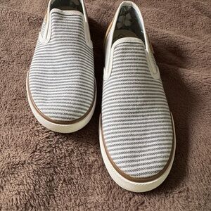 Tommy Bahama Blue and White Striped Loafers